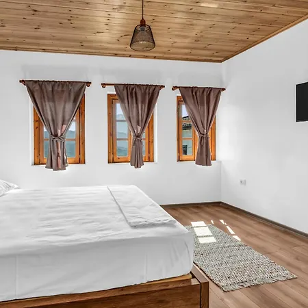 Sophie Castle 호텔 베라트