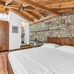 Sophie Castle Hotel Berat
