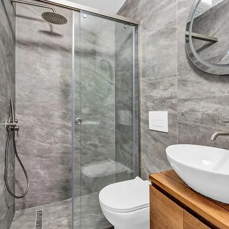 فندق Sophie Castle 4*