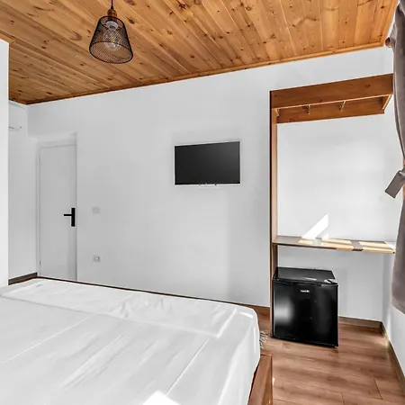 Sophie Castle 4* بيرات