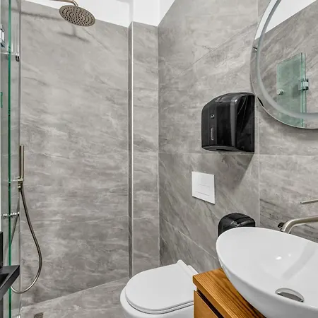 فندق Sophie Castle 4*