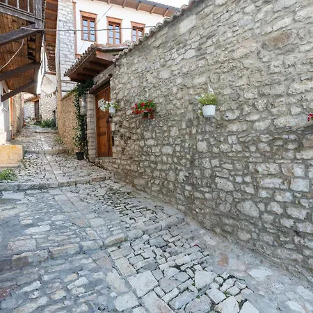 Hotel Sophie Castle Berat